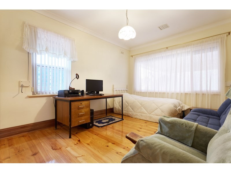 3 Eden Avenue, Bellevue Heights SA 5050