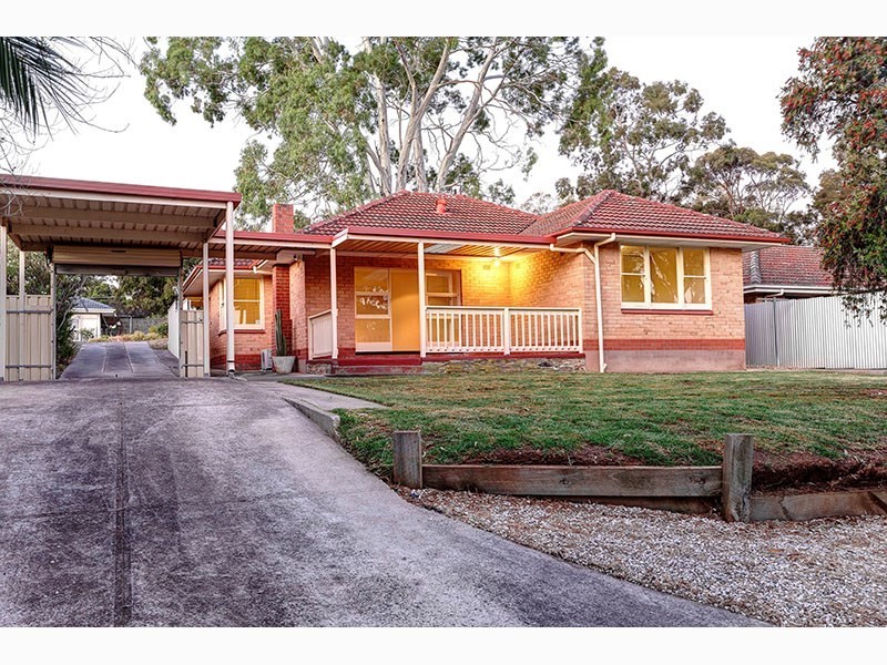 12 Jarrad Road, Happy Valley SA 5159