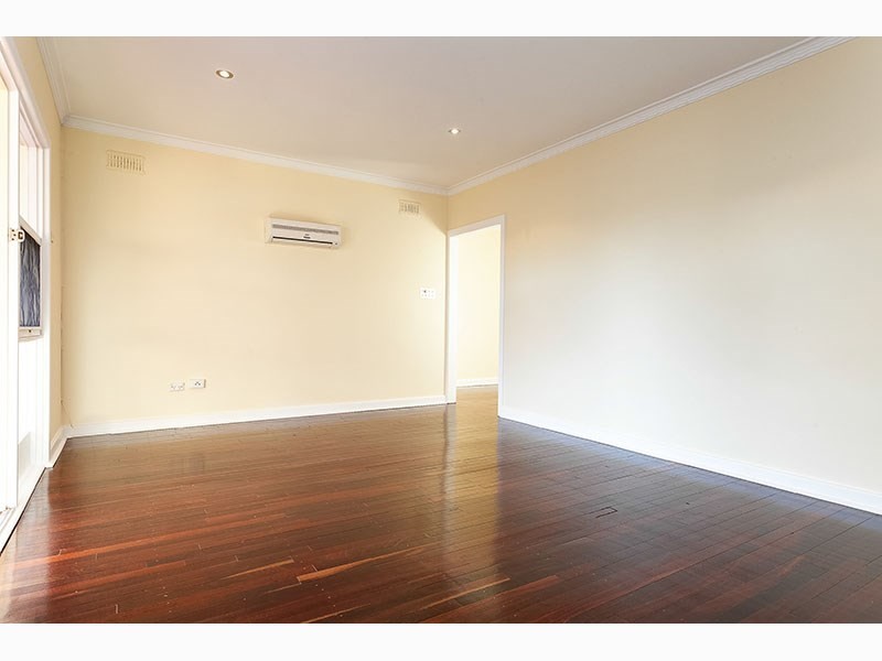 12 Jarrad Road, Happy Valley SA 5159