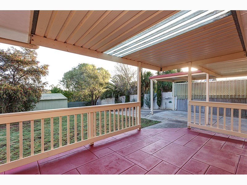 12 Jarrad Road, Happy Valley SA 5159