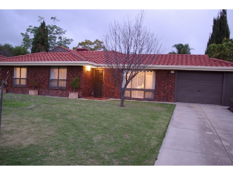 4 Stoneyhill Street, Reynella East SA 5161