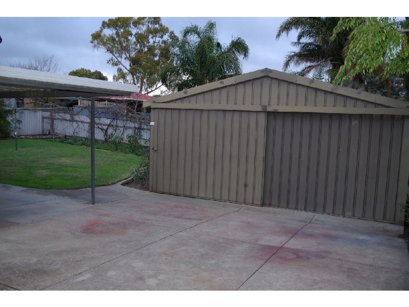 4 Stoneyhill Street, Reynella East SA 5161