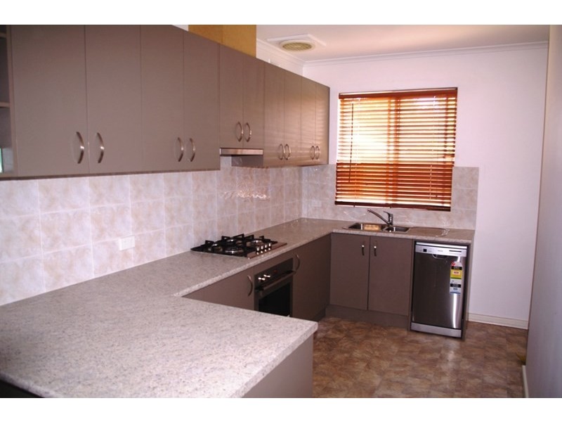 2/8 Farne Terrace, Marion SA 5043