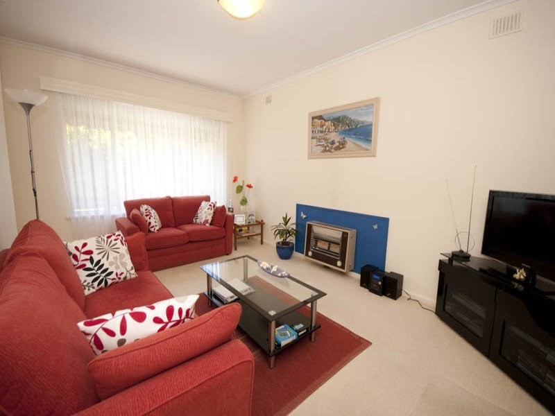 2/8 Farne Terrace, Marion SA 5043