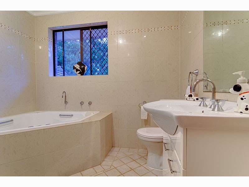 9 Goldsack Avenue, Coromandel Valley SA 5051