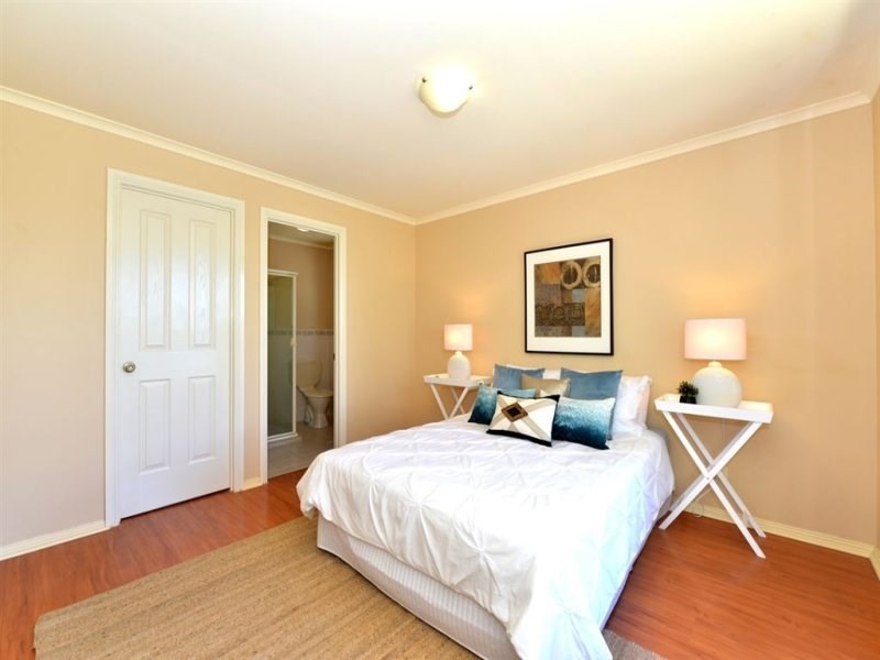 18 Meadowvale Road, Coromandel Valley SA 5051