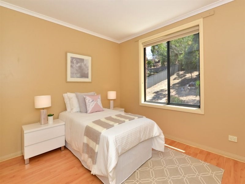 18 Meadowvale Road, Coromandel Valley SA 5051