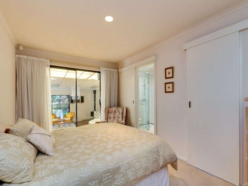 9 Crane Avenue, Coromandel Valley SA 5051