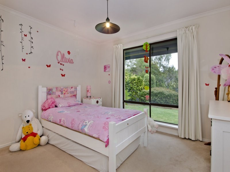 9 Crane Avenue, Coromandel Valley SA 5051