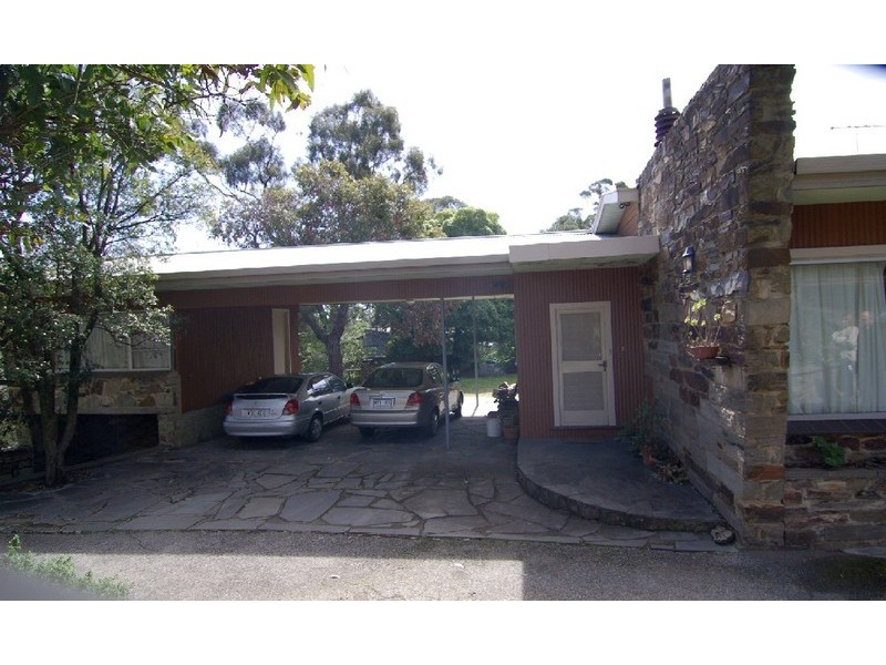 243 Shepherds Hill Road, Eden Hills SA 5050