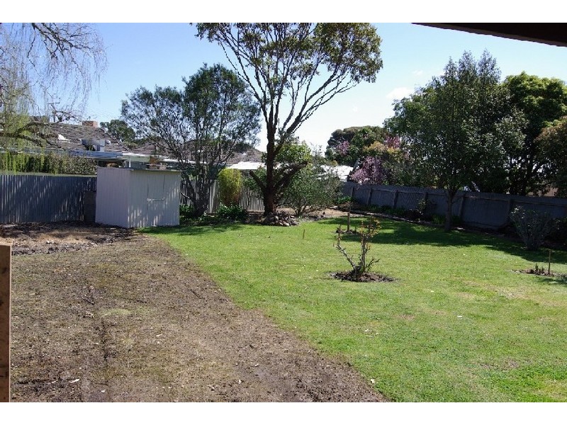 14 Gothic Road, Bellevue Heights SA 5050