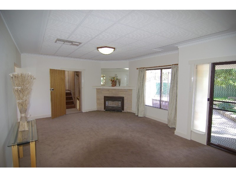 21 Main Road, Belair SA 5052