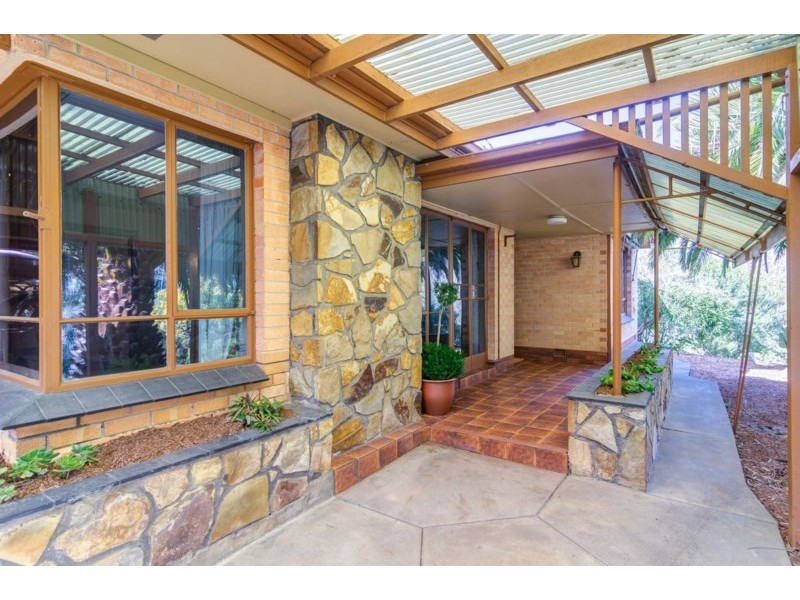 2 Poplar Avenue, Hawthorndene SA 5051