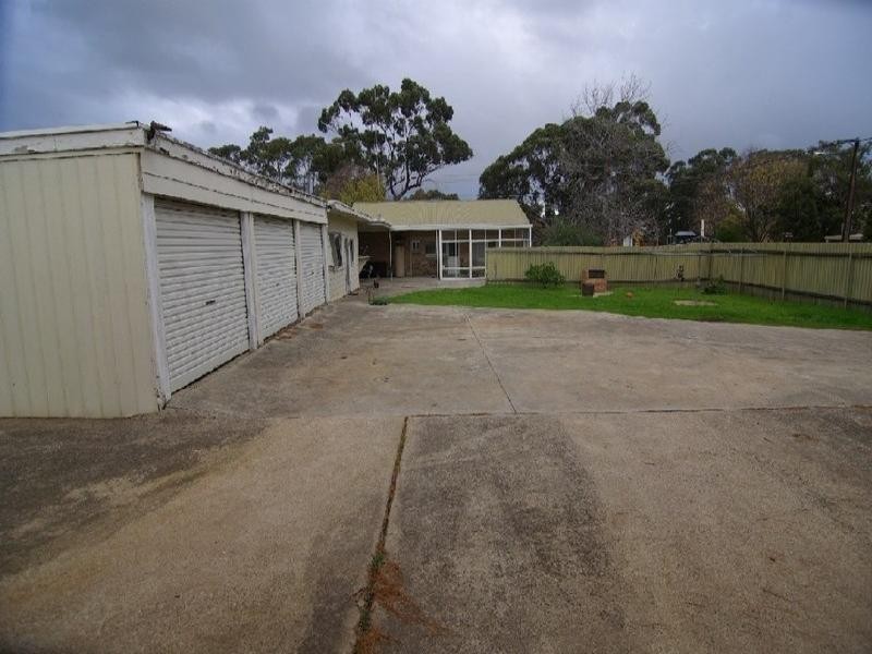 301 Shepherds Hill Road, Eden Hills SA 5050