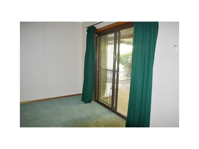 12 Wyndham Drive, Coromandel Valley SA 5051