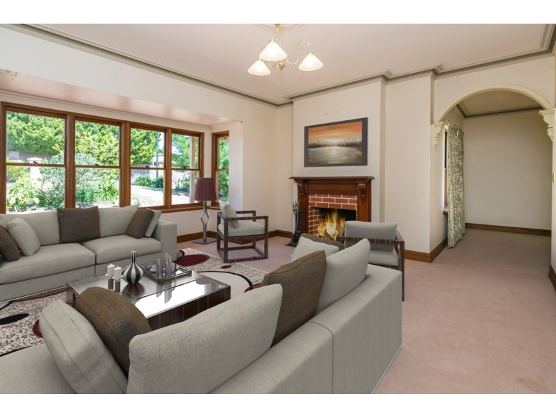 2 Tamarind Walk, Aberfoyle Park SA 5159