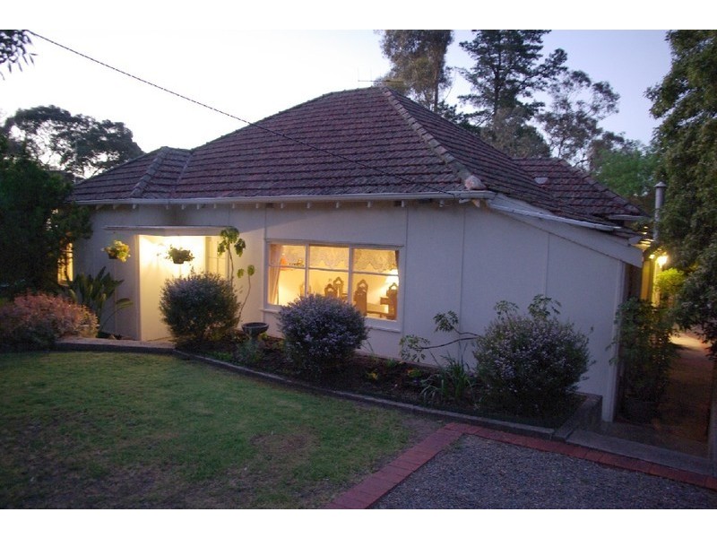 16 Young Street, Blackwood SA 5051