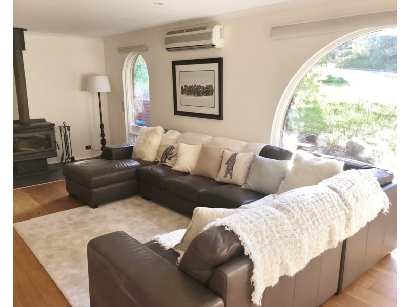 6 Banksia Crescent, Belair SA 5052