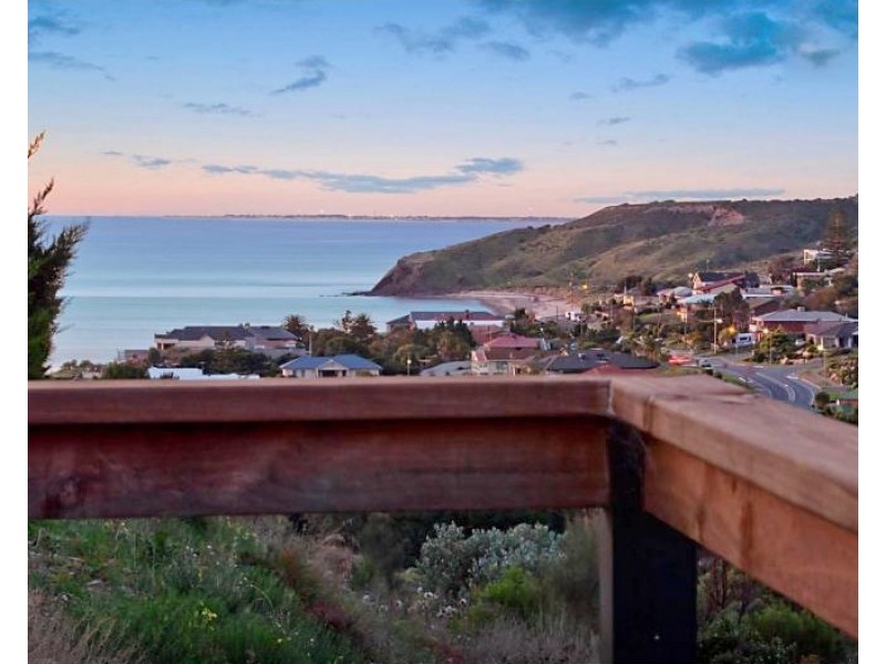 20 Freebairn Drive, Hallett Cove SA 5158