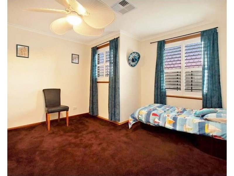 20 Freebairn Drive, Hallett Cove SA 5158