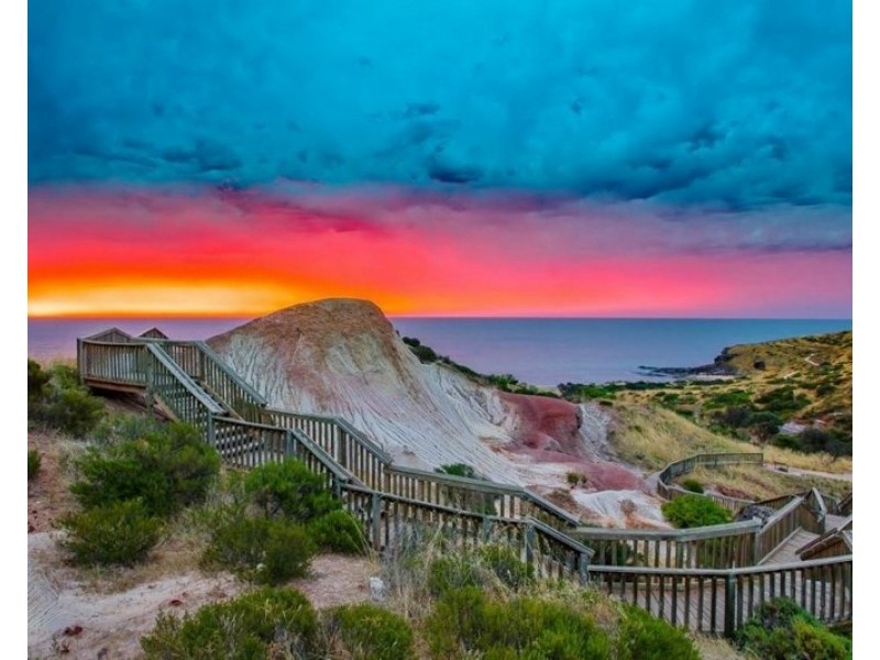 20 Freebairn Drive, Hallett Cove SA 5158