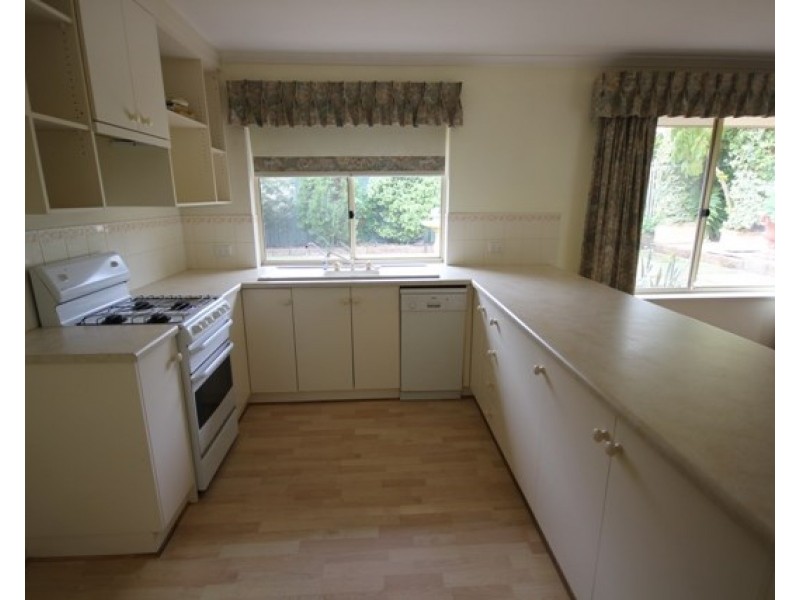 18 Spring Park Circuit, Aberfoyle Park SA 5159