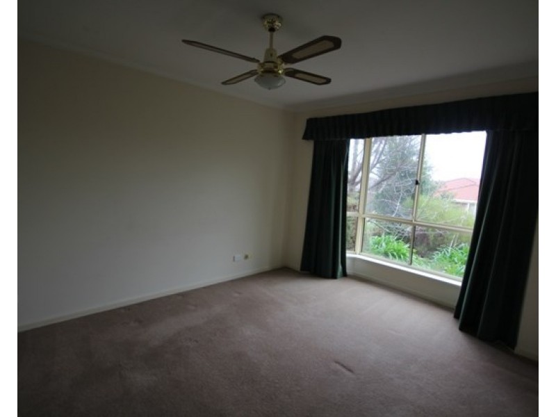 18 Spring Park Circuit, Aberfoyle Park SA 5159