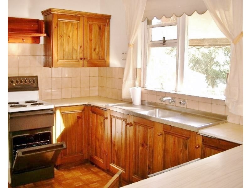 17 Wonoka Street, Eden Hills SA 5050