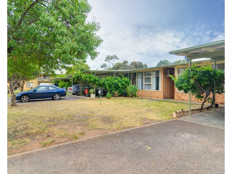 2/5 Barry Road, Oaklands Park SA 5046