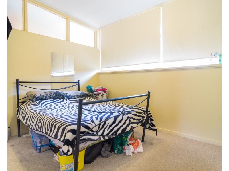 2/5 Barry Road, Oaklands Park SA 5046