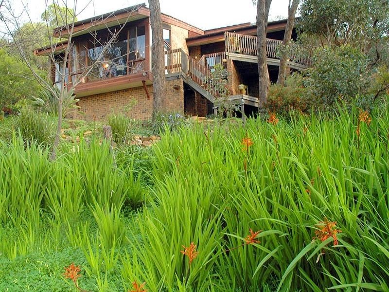 5 Craigwood Drive, Belair SA 5052