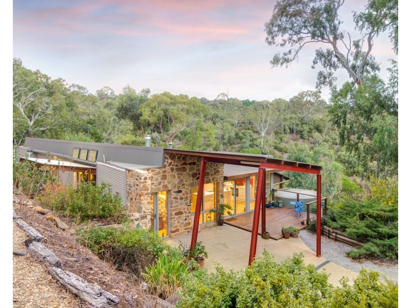 694 Main Road, Chandlers Hill SA 5159