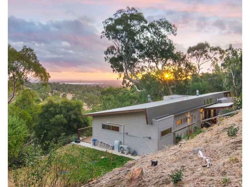 694 Main Road, Chandlers Hill SA 5159