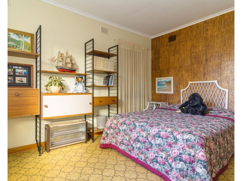 5 Gothic Road, Bellevue Heights SA 5050