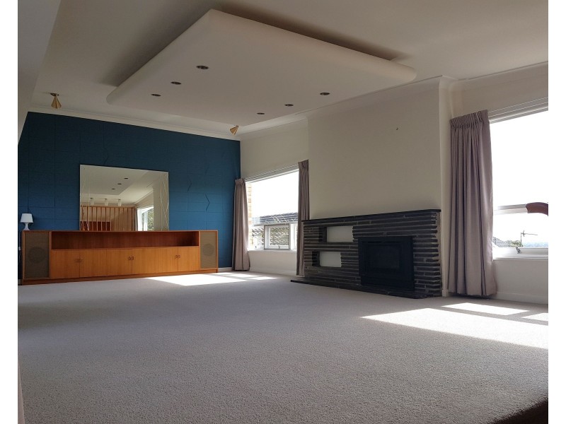 25 Hillcrest Drive, Eden Hills SA 5050