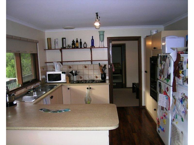 32 Mill Terrace, Eden Hills SA 5050