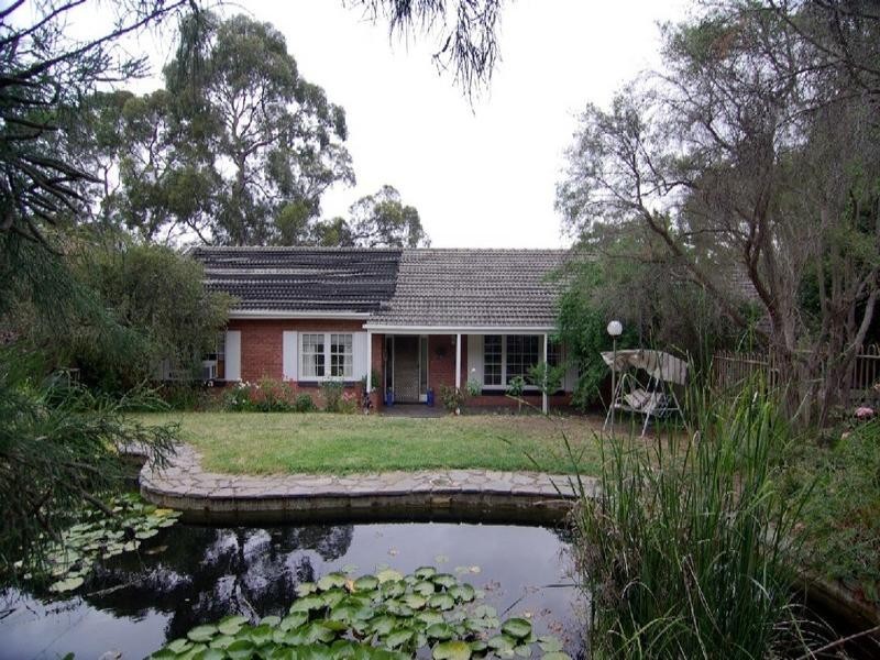19 Parham Road, Eden Hills SA 5050