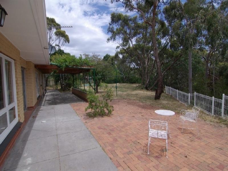 20 Clearview Avenue, Belair SA 5052