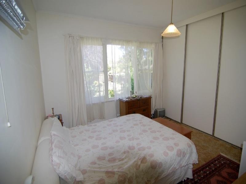 16 Gothic Road, Bellevue Heights SA 5050