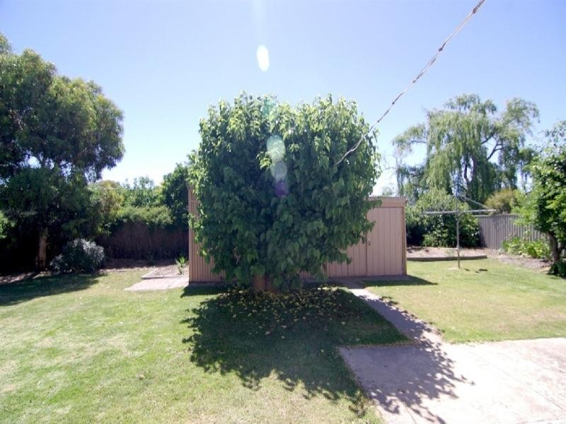 16 Gothic Road, Bellevue Heights SA 5050