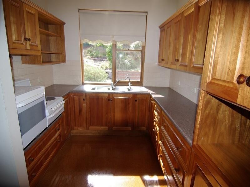 1 Gamble Crescent, Hawthorndene SA 5051