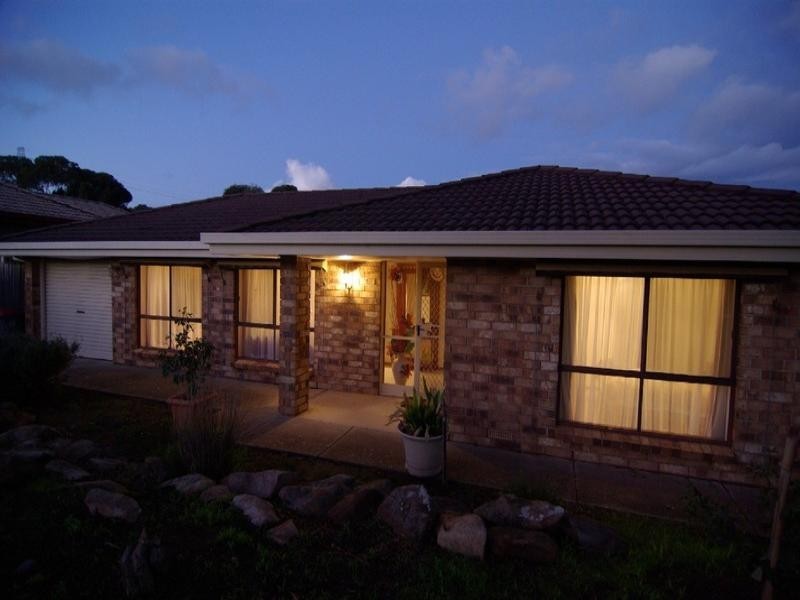 19 Glenhuntly Drive, Flagstaff Hill SA 5159