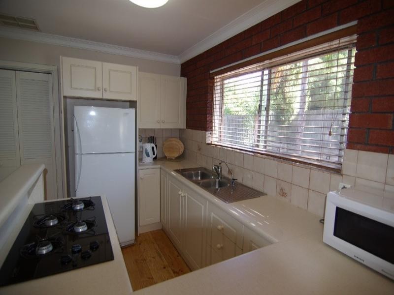 16 Durham Place, Flagstaff Hill SA 5159