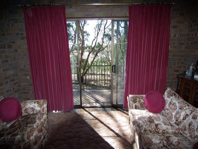 RMB 471 Cherry Gardens Road, Cherry Gardens SA 5157