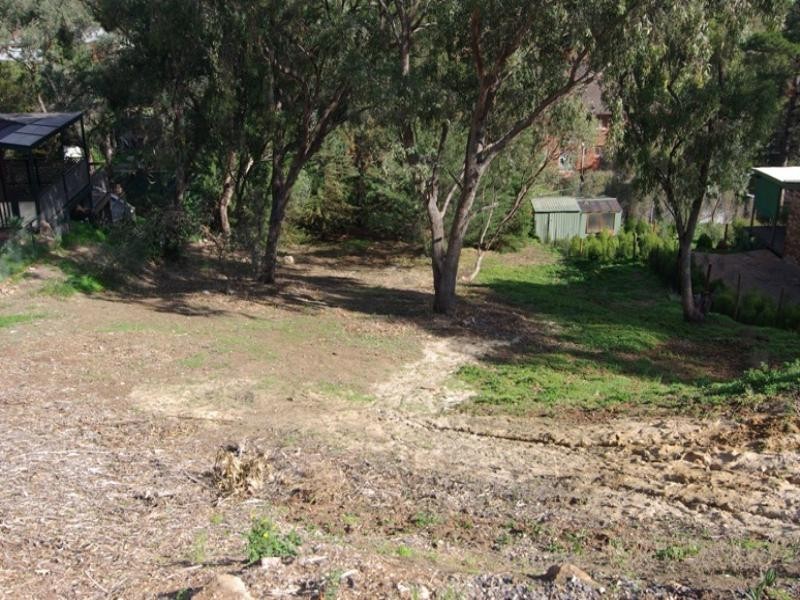 16 Deepdene Avenue, Bellevue Heights SA 5050