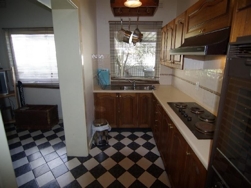 37 Myrtle Road, Hawthorndene SA 5051