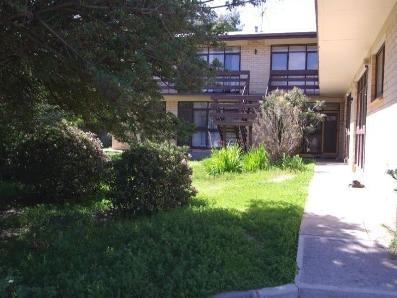 Unit 2/13 Burbank Avenue, Bedford Park SA 5042