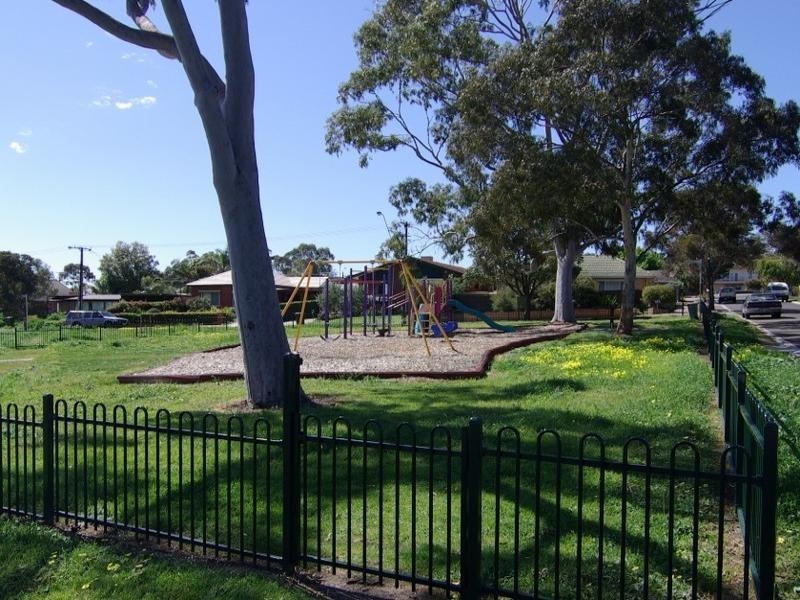 Unit 2/13 Burbank Avenue, Bedford Park SA 5042