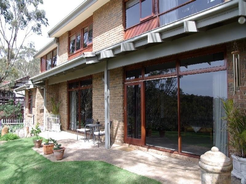 8 Mead Street, Belair SA 5052