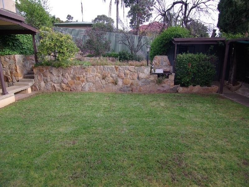 10 Mill Terrace, Eden Hills SA 5050